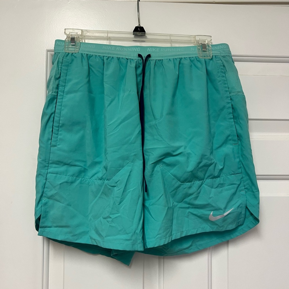 Nike Stride 7” 2-in-1 Running Shorts